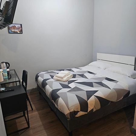 Trastevere Guestrooms โรม ภายนอก รูปภาพ
